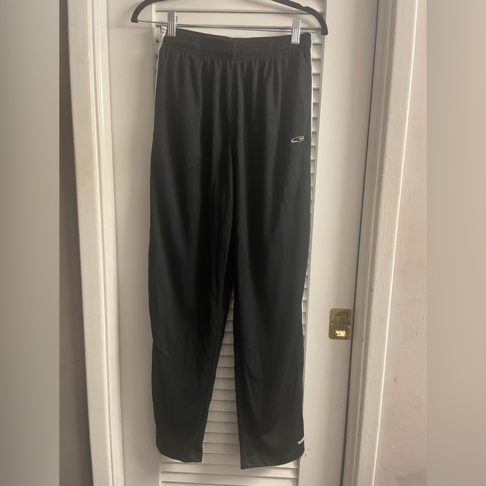 C9 by Champion Size Medium Iconic Double Side Stripes & Logo @ Bottom Hem